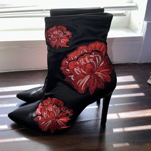 Jessica Simpson Pelanna Pointed Toe Ankle Boot